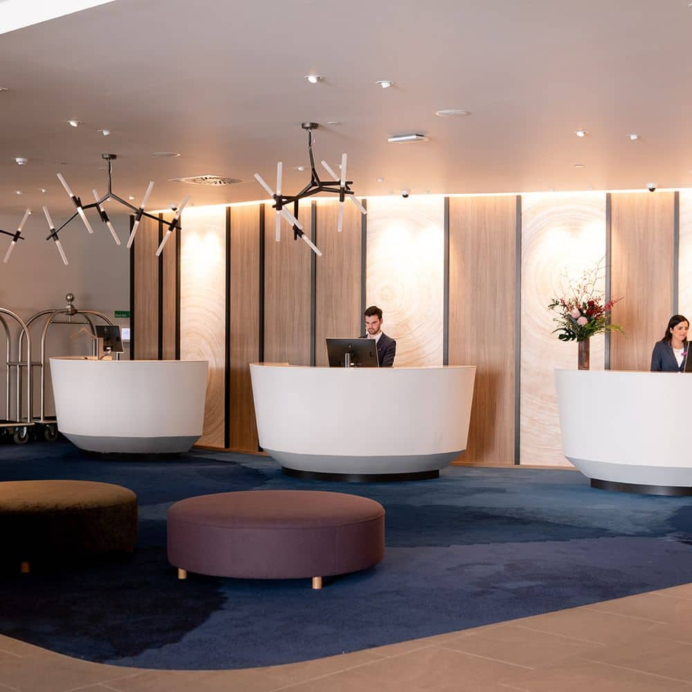 Crowne Plaza Hobart, an IHG Hotel - Reception Counter