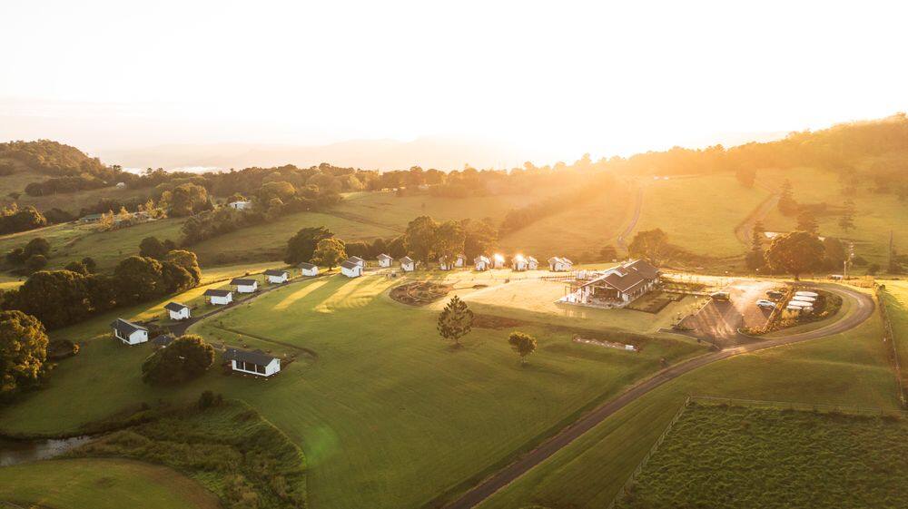 Beechmont Estate Qantas Holidays