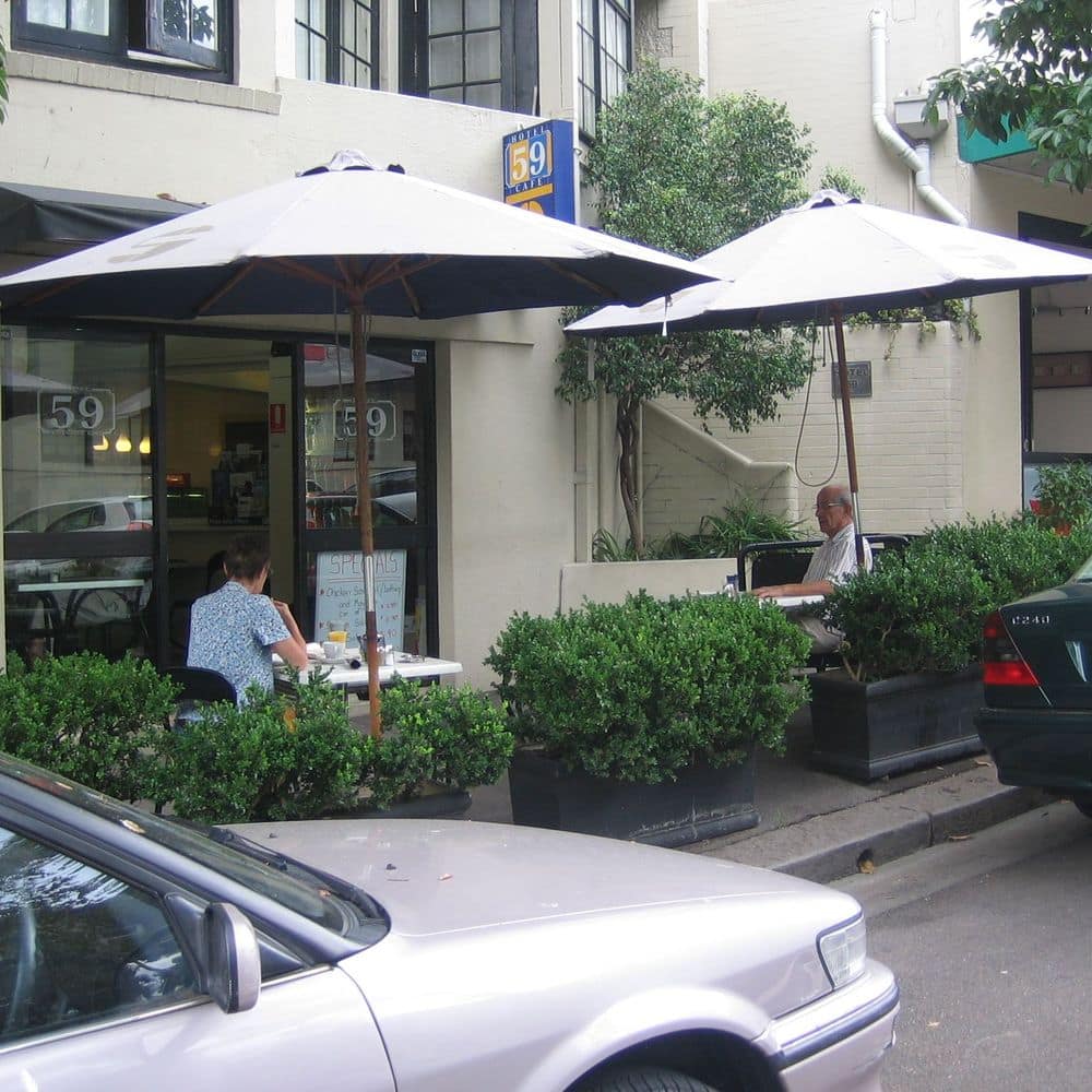 Exterior/Cafe