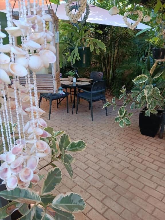 Ningaloo Lodge Exmouth - Outdoor dinning