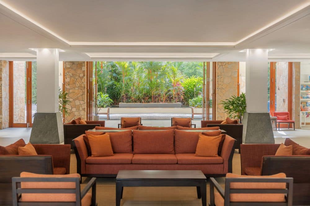 Pullman Palm Cove Sea Temple Resort & Spa