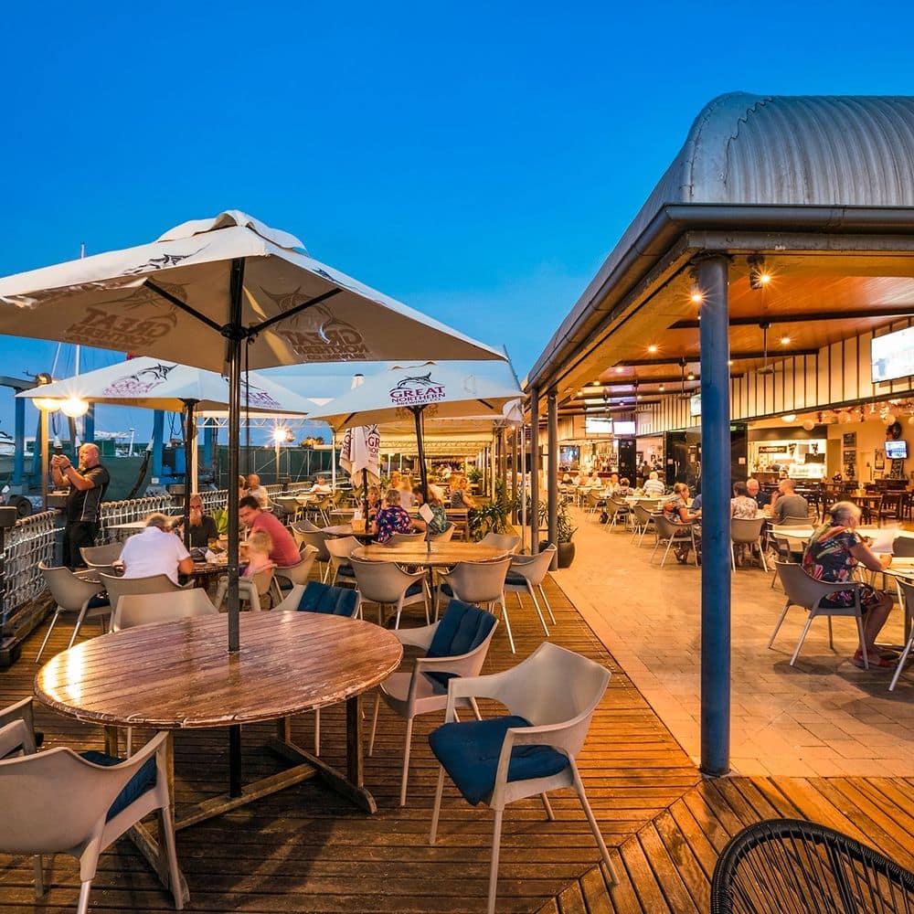 Nightcap at Kawana Waters Hotel | Buddina | Jetstar Hotels Australia