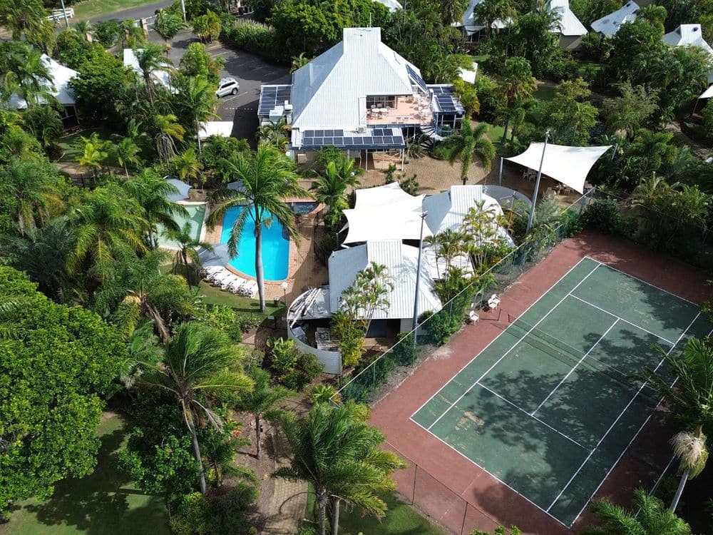 Kellys Beach Resort - Aerial Image