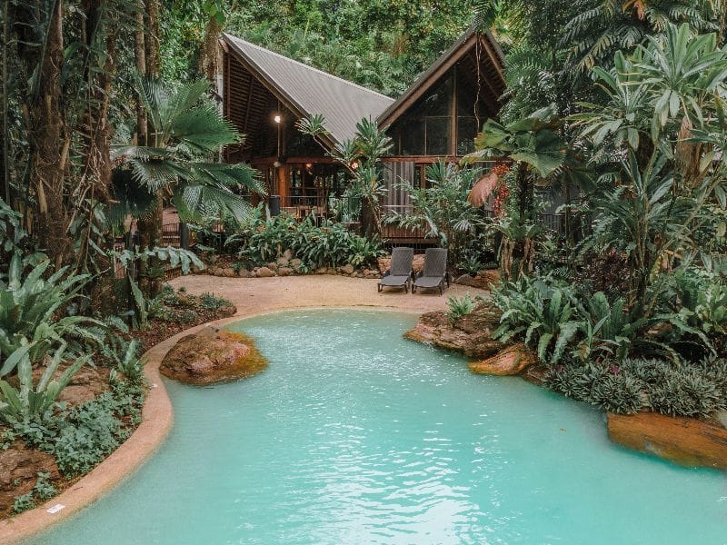 Pool & Restaurant